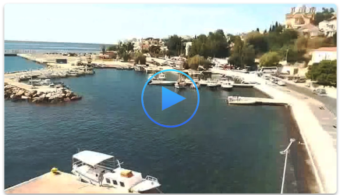 Веб камера Греции. Порт Агиос Кирикос (Agios Kirikos)