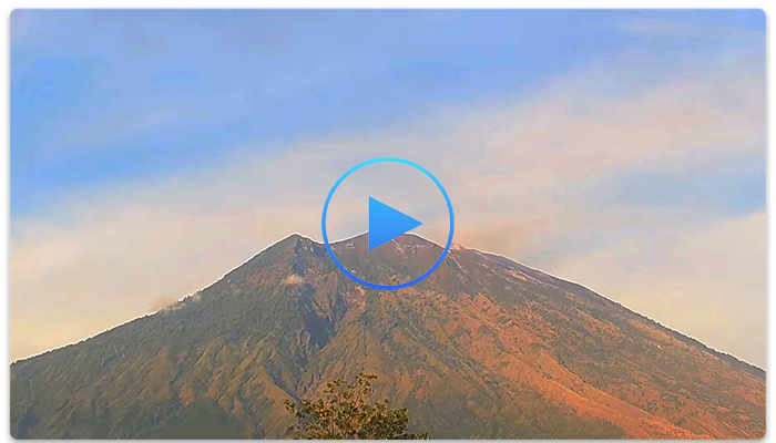 Веб-камера Бали. Вулкан Агунг (Gunung Agung)