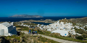 Остров Иос. Панорама города Хора